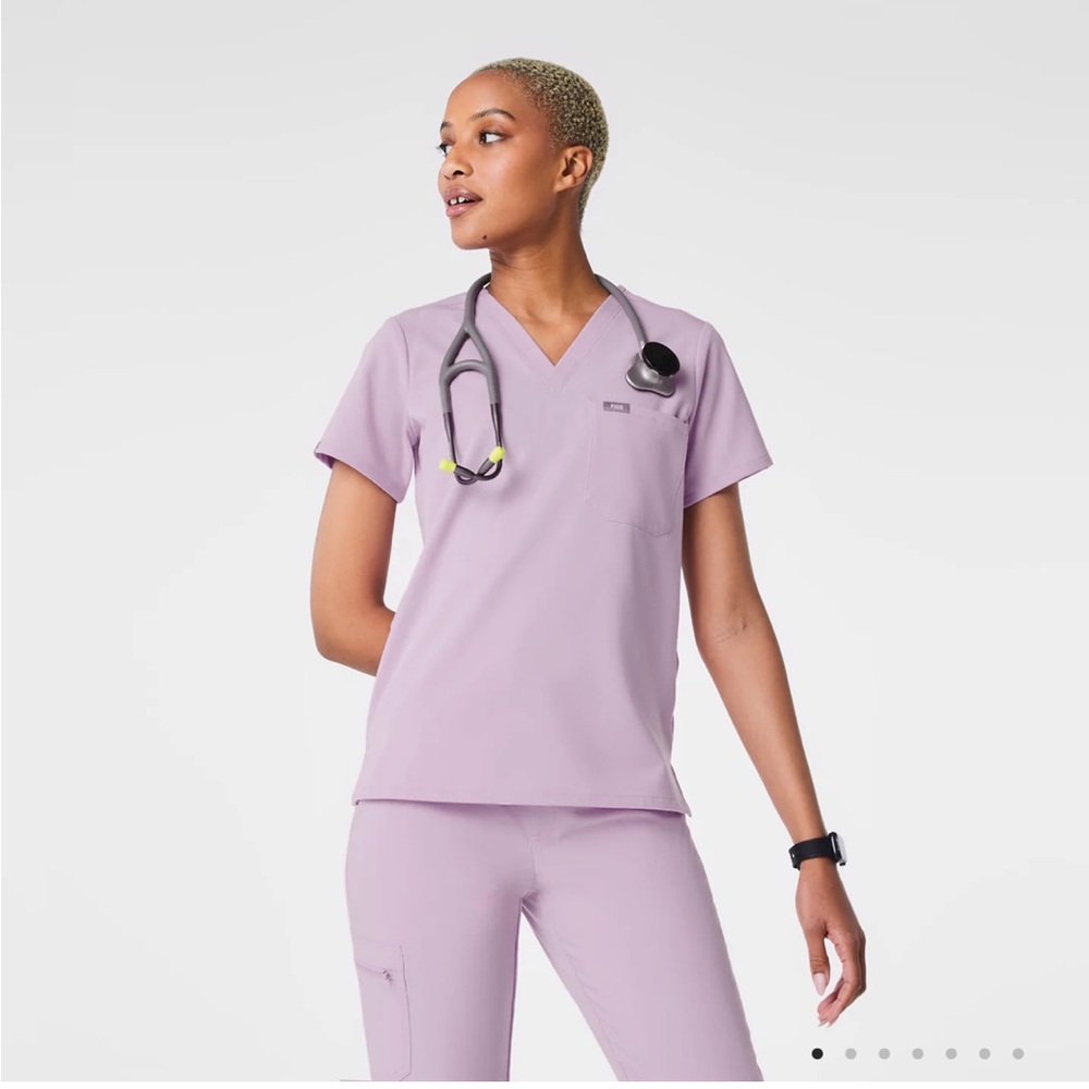 Figs The Catarina One-Pocket Scrub Top